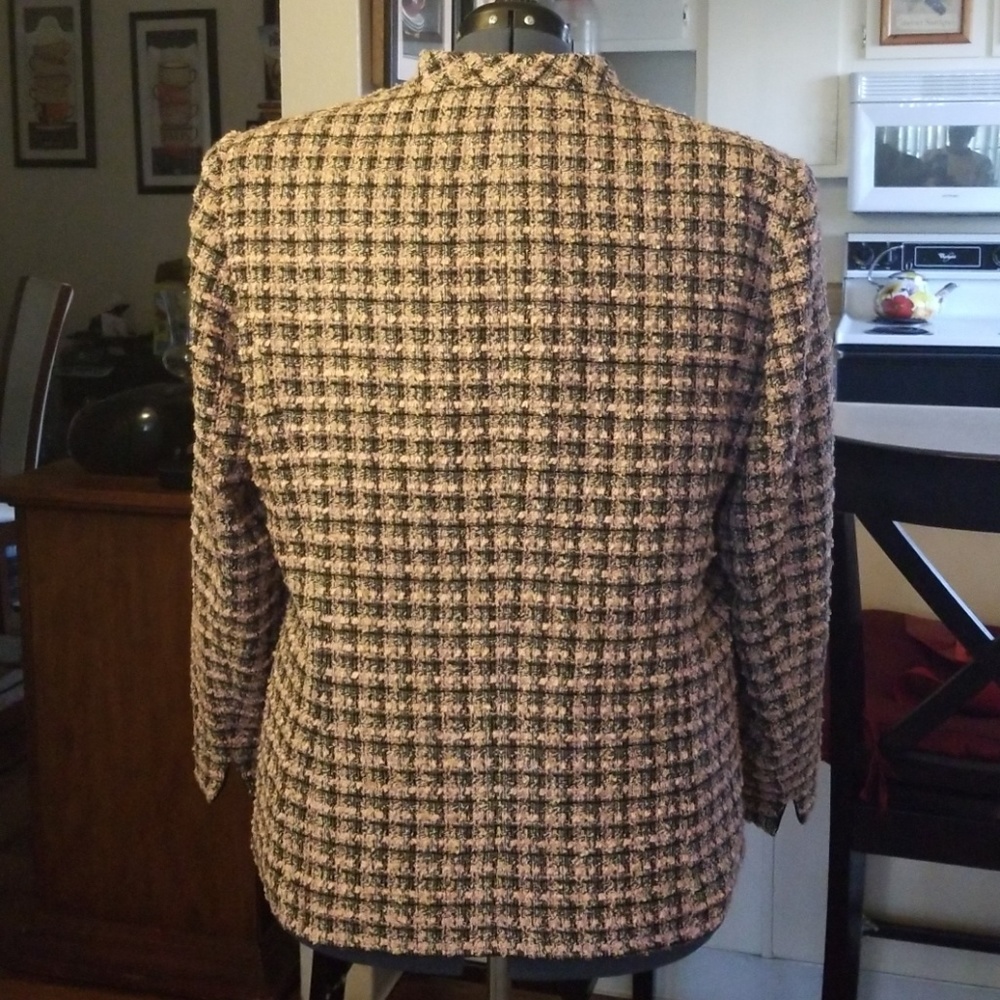 Jacket - Picture 2 of 4